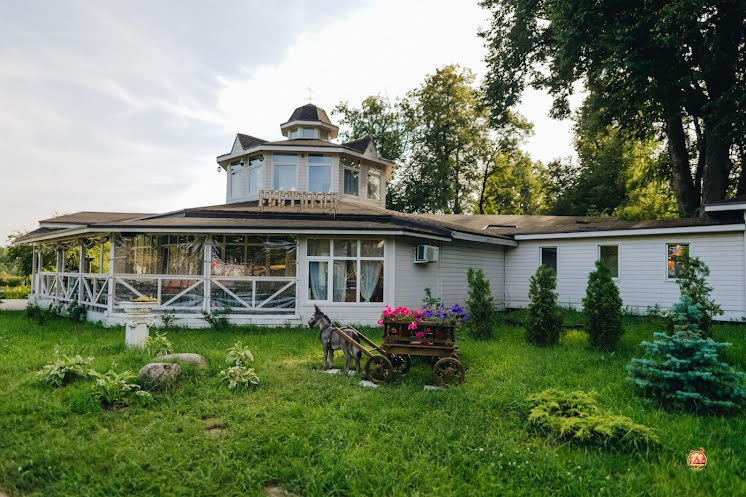 Зал «Царская трапеза 2 этаж» в «Усадьба «Гребнево»» фотография №9