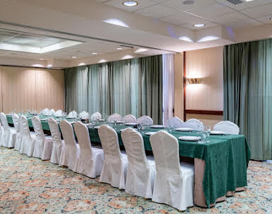  ресторан Азимут Отель Аэростар