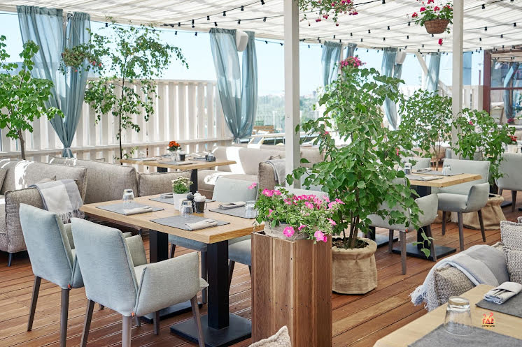 Терраса в «Юность» фотография №8