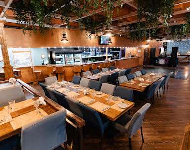  ресторан Поплавок