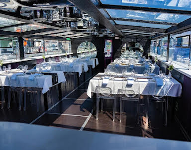  ресторан Теплоход "Переяслав"