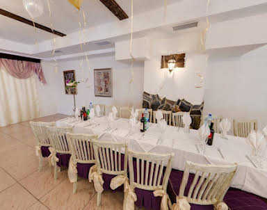  ресторан Баклажан