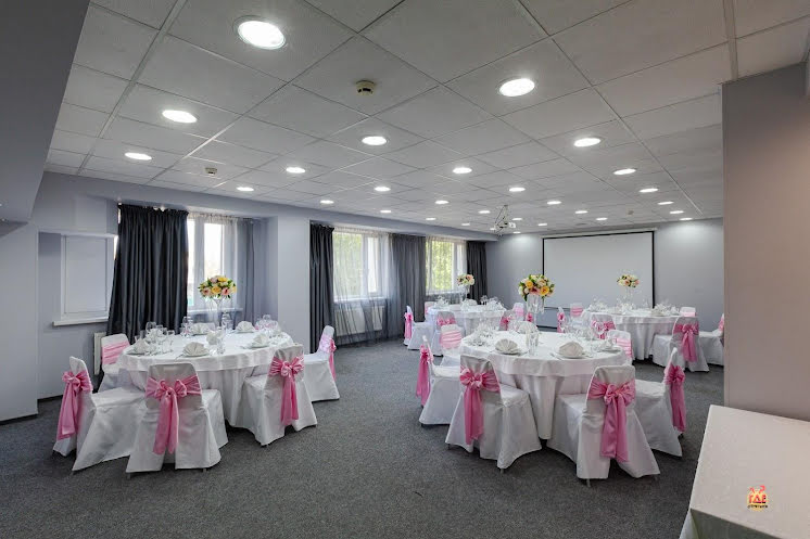 Зал «ЯЛТА» в «Marins Park Hotel Mocква Пражская» фотография №9