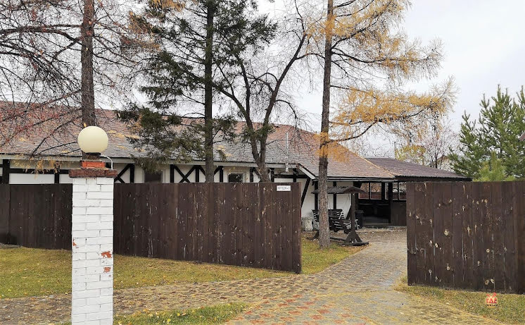 Закрытая веранда на 30 человек в «Подгородный» фотография №7