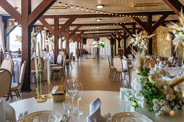 Банкетный зал SUNSET в «SMOLINOPARK» фотография №8