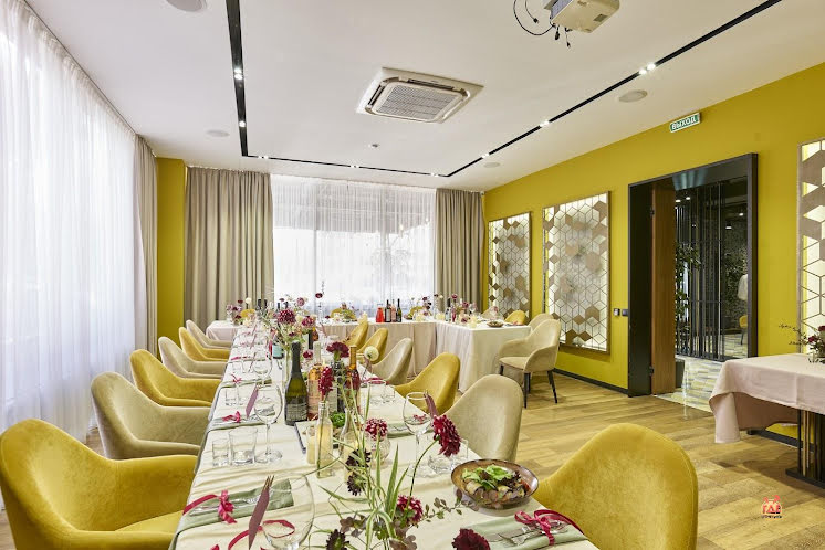 Большой зал в «Lemongrass» фотография №7