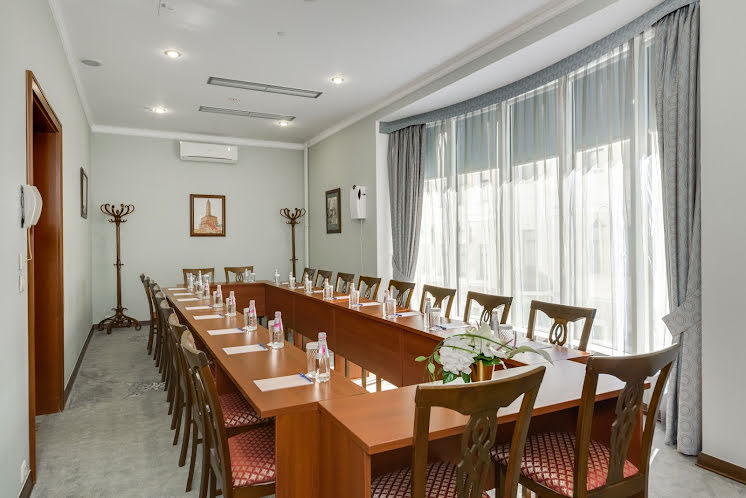 Зал «Брюс» в «Романов» фотография №5