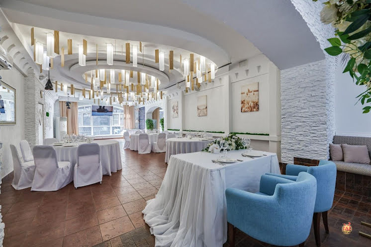 Основной зал в «Ника на Лермонтова» фотография №2