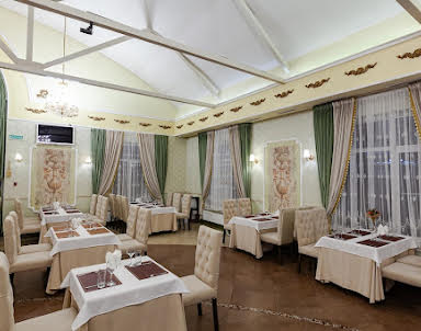  ресторан Венеция на ул. 40 лет Октября