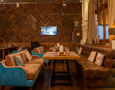  ресторан GRAND Урюк на Ленинградском