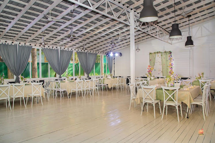 Веранда  в «Лесной отель ЕЖИ» фотография №1