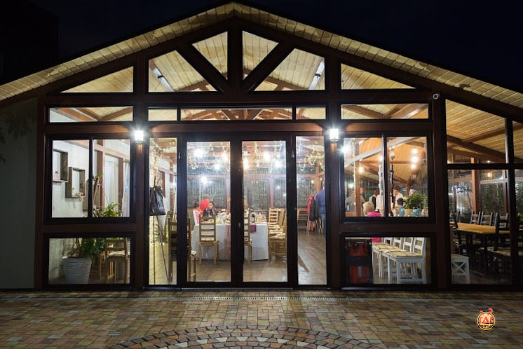 Летняя веранда в «Шале» фотография №3