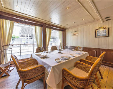  ресторан Yacht Event