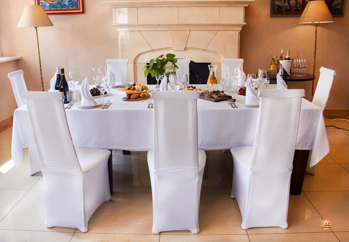 Каминный зал в «9PARROTS» фотография №14