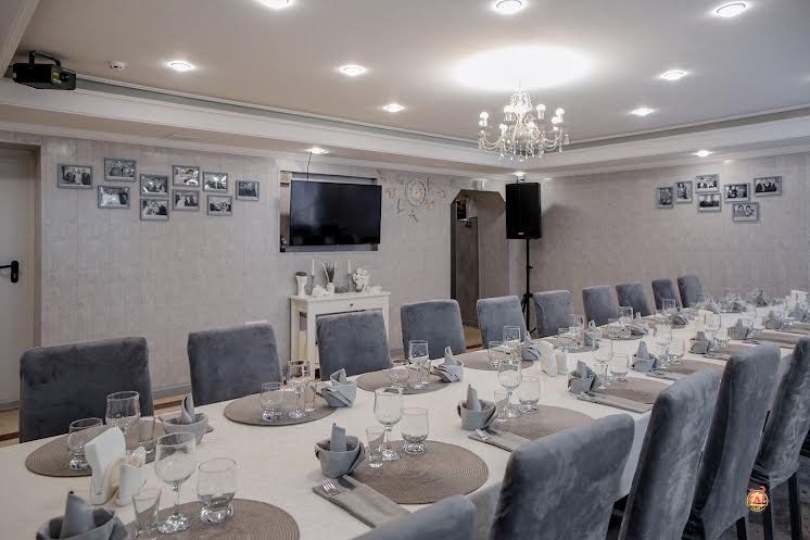 Основной зал в «Актау» фотография №2