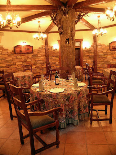 Ресторан «У дуба» в «Демидково» фотография № 1