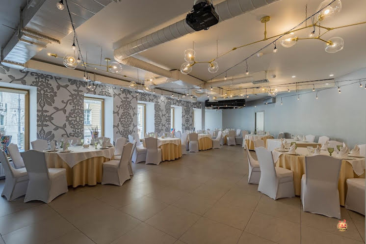 Основной зал в «Дворцовый» фотография №2