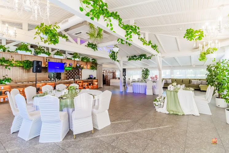 Основной зал в «Риверсайд» фотография №9