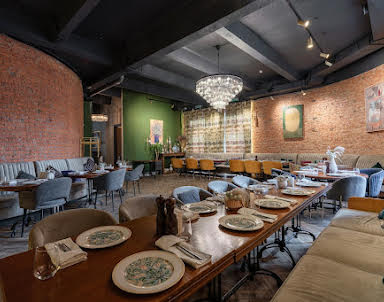  ресторан Стейк-Хаус Muu на Ляпидевского