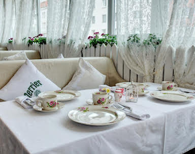 День рождения в Плюшкин