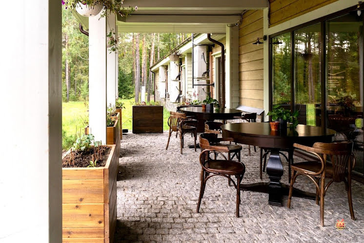 Основной зал в «Лес» фотография №12