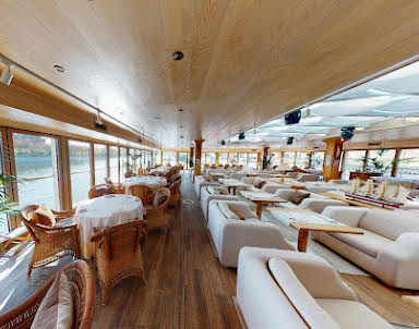  ресторан Yacht Event