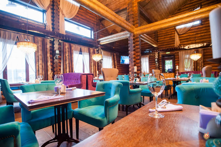 Основной зал в «Forest» фотография №3