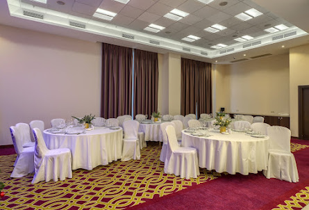 Зал «Волга» в Зал «Светлояр»