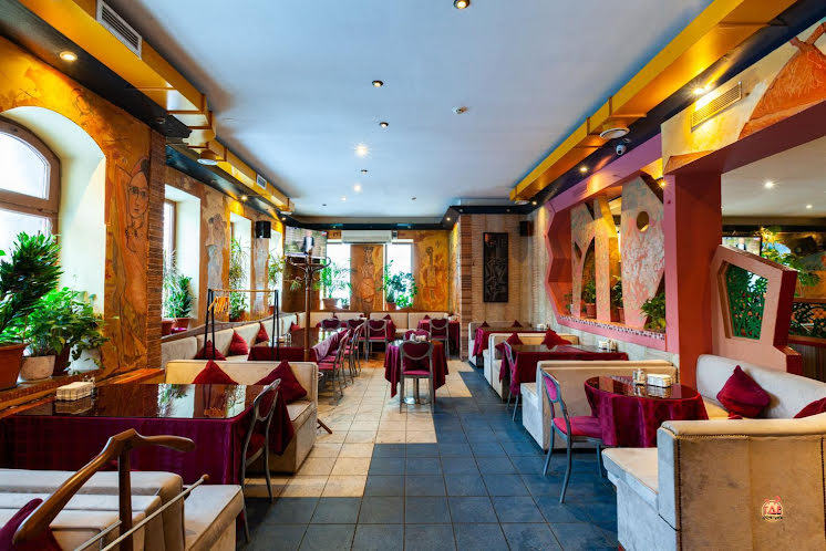 Большой зал в «Пикассо» фотография №2