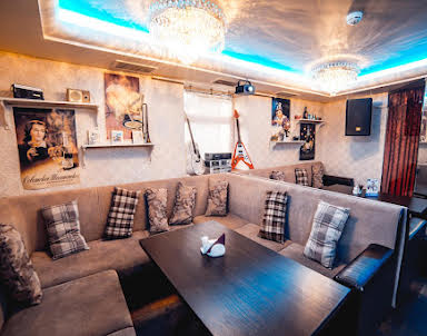  ресторан Руки ВВерх! Бар на Грибоедова