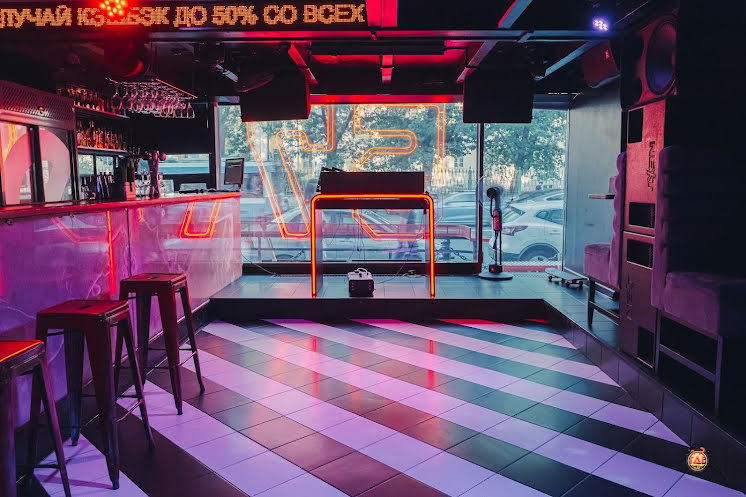 Зал "Танцпол" в «Небар на Литейном» фотография №4