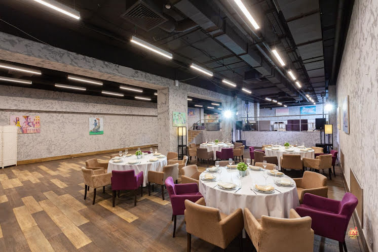 Банкетный зал «Винсент Ван Гог» в «Арт Москва Войковская» фотография №11