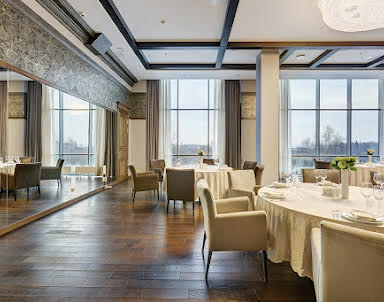  ресторан Astro Plaza