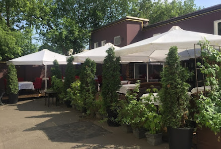 Летняя терраса в VIP-зал