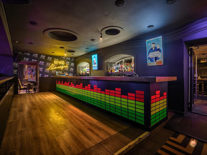 Основной зал в «Руки Вверх!» фотография №2