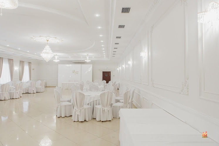 Зал "Королевский" в «Версаль» фотография №1