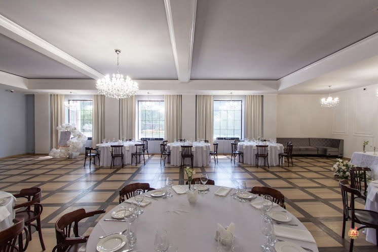 Основной зал в «Булыгин» фотография №3