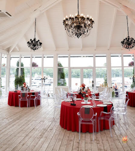 Банкетный зал в «Яхт клуб Ласточка» фотография №3