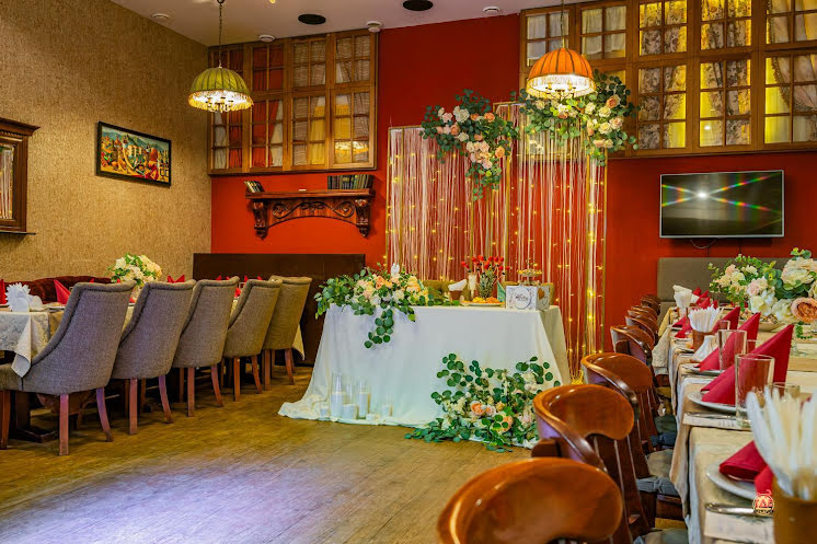 Большой зал в «Хинкали» фотография №8