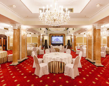  ресторан Эмеральд