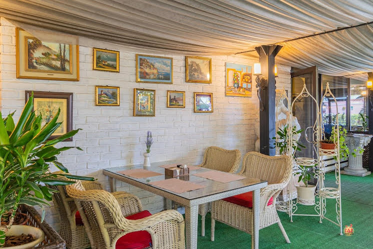 Основной зал в «Алые паруса» фотография №5