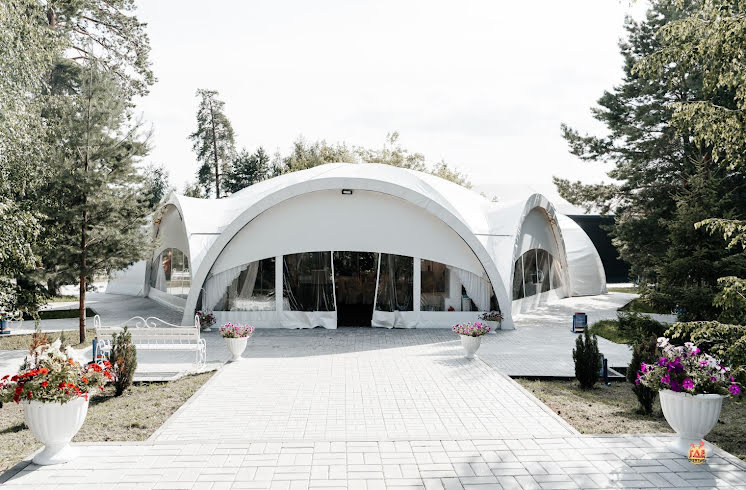 Большой шатер в «Волжская деревня» фотография №10