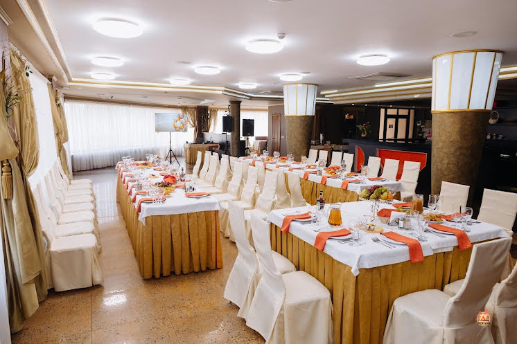 Основной зал  в «Вавилон» фотография №3