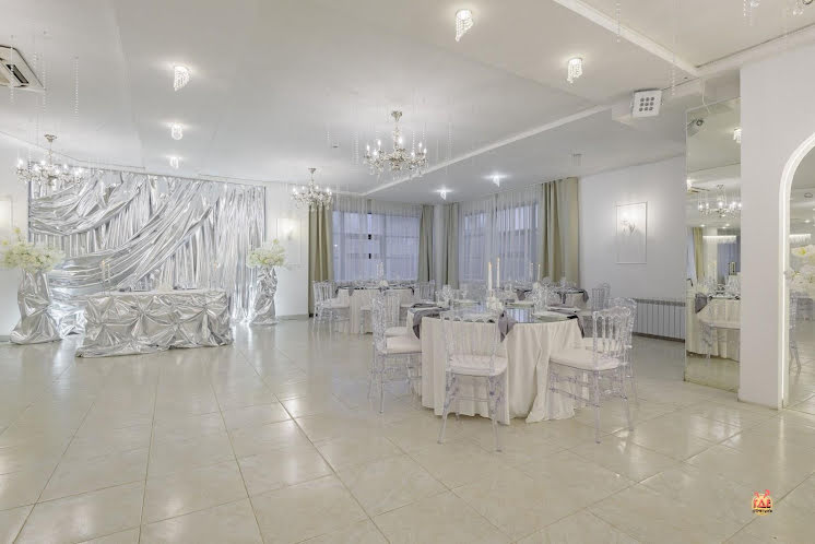 Основной зал  в «Серебро» фотография №19