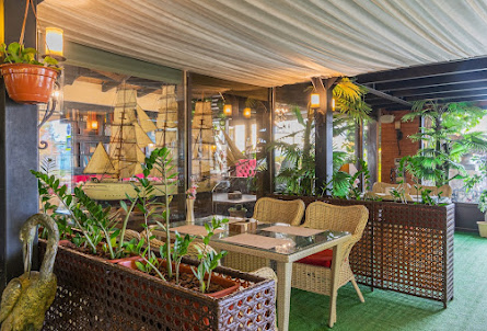 Основной зал в Зал "Белый"