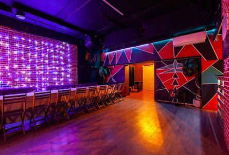 Зал лофта в Зал лофта