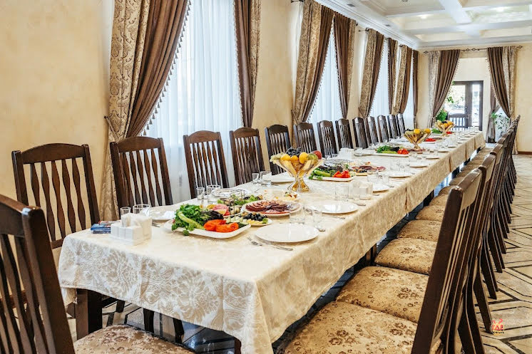 Основной зал в «Mari Inn» фотография №4