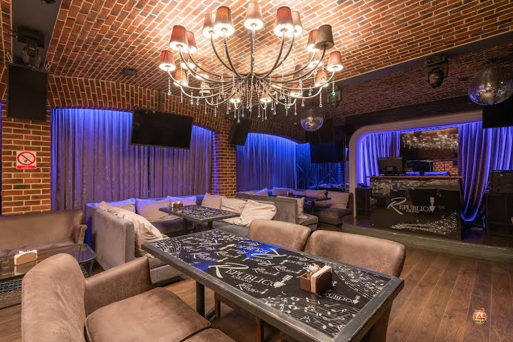 Зал «Караоке» в «Republic Hall» фотография №7