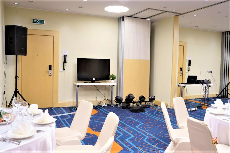 Ресторан «Cosmos Astrakhan Hotel» в Астрахани фотография №5