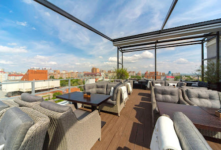 Веранда в Зал Sky Bar